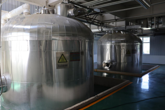 華電科工熔鹽儲熱試驗平臺成功完成首臺罐車蒸汽充裝，多元應(yīng)用實現(xiàn)重要突破(1)573.png
